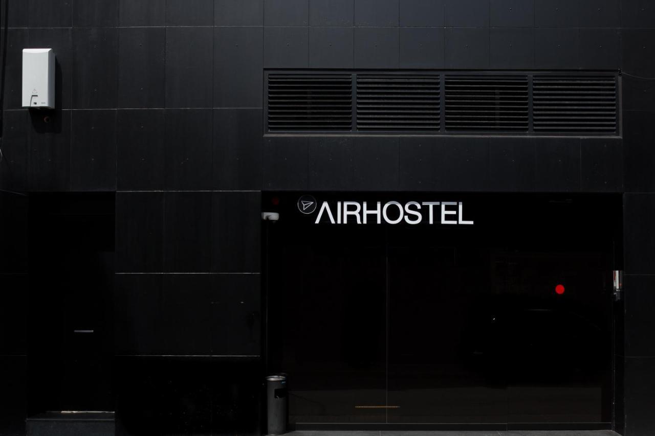 Albergue Airhostel Barcelona Airport 24h