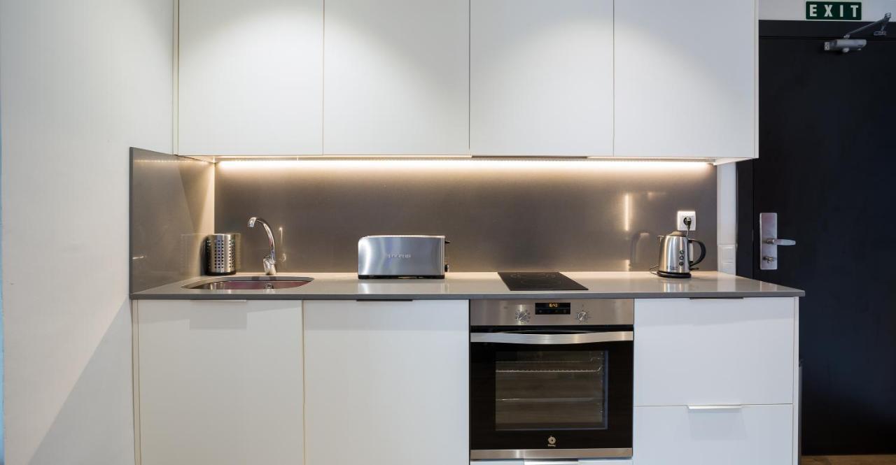 Albergue Airhostel Barcelona Airport 24h